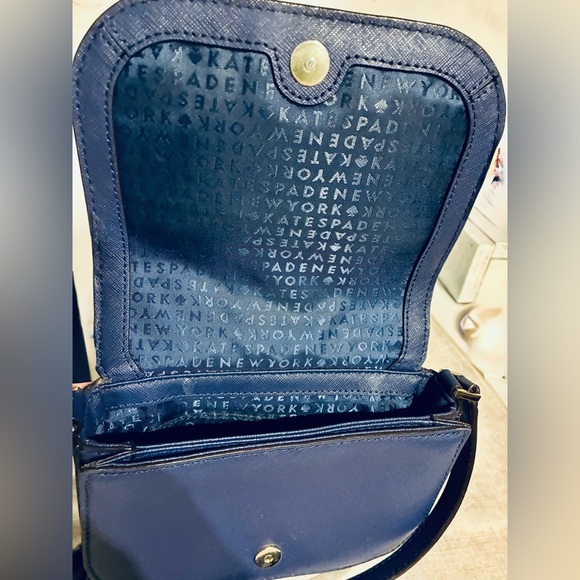 Kate Spade Newbury Lane Carsen crossbody in Navy Blue small purse - Picture 5 of 5